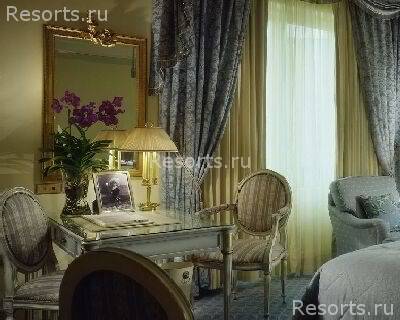 Hotel Four Seasons George V 21